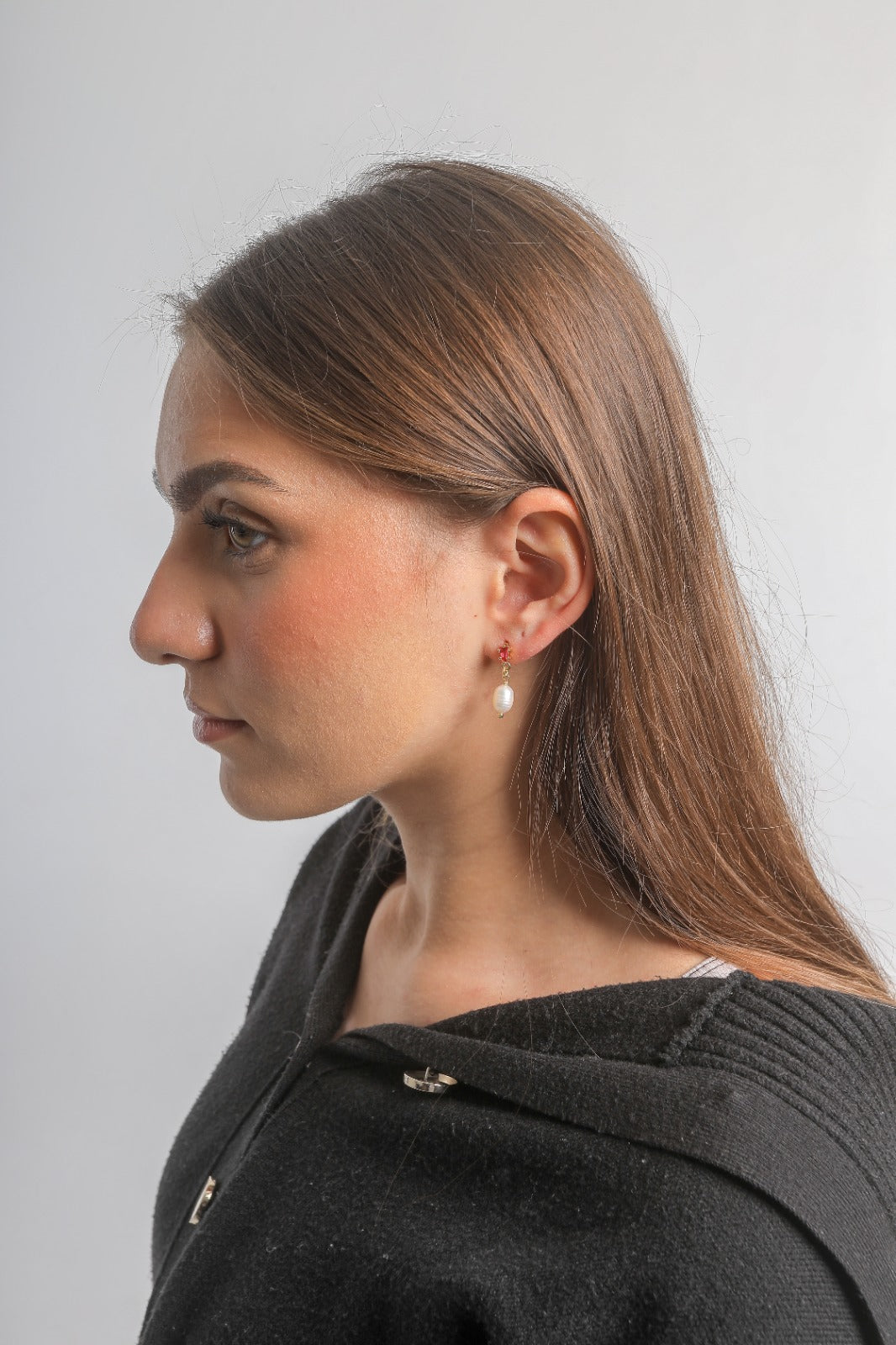 two-tone pearl earring