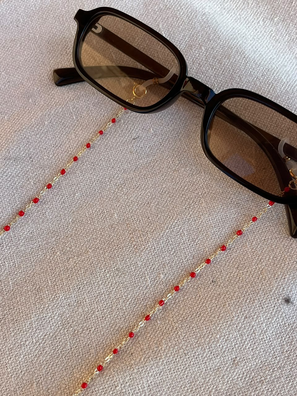 cherries sun-/ eyeglass chain
